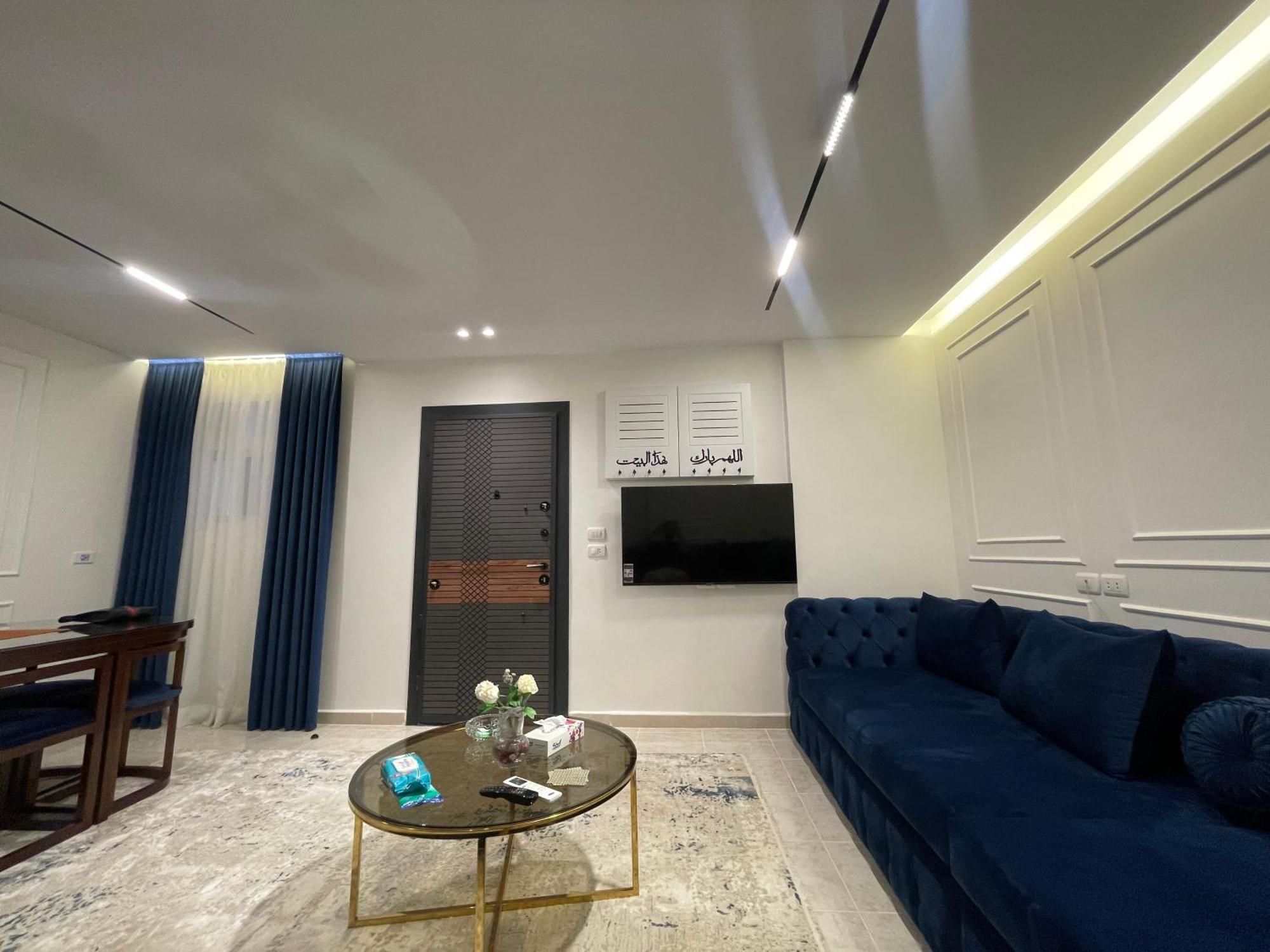 Apartment Cozy 2-bedroom Gem With Garden For Rent At Rehab بحديقة للايجار بالرحاب مجموعة 77
